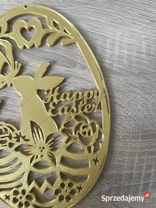 Duży witraż z wielkanocnym obrazkiem Kłodawa