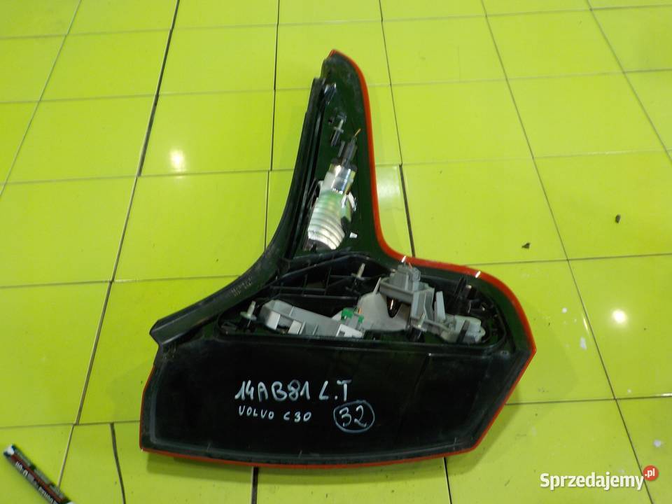 VOLVO C30 RDESIGN 08r 3D lampa lewa tyl Suków