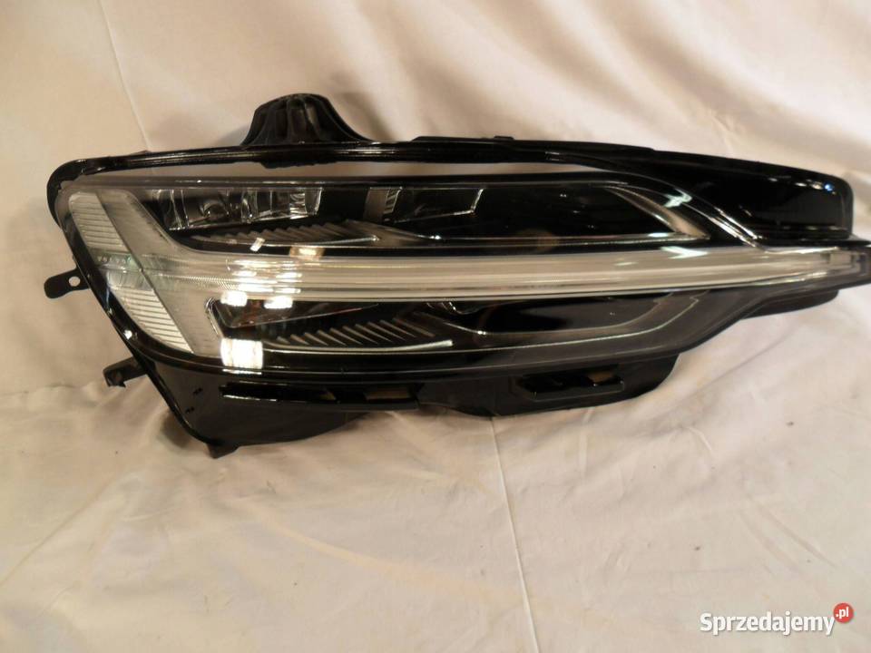 REFLEKTOR PRZÓD STRONA PRAWA VOLVO S60 Nowy Tomyśl