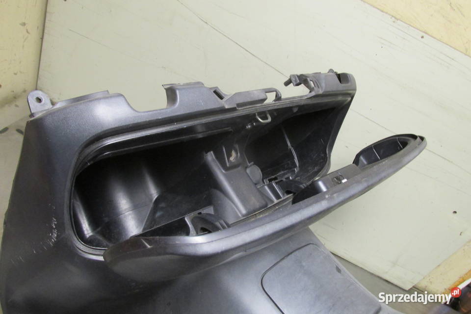 Kokpit schowek Suzuki AN 400 Burgman 02r części Sandomierz