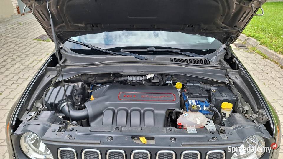 Jeep Renegae 16 Benzyna 2017 Ładny Stan relingi dachowe Renegade Zamość