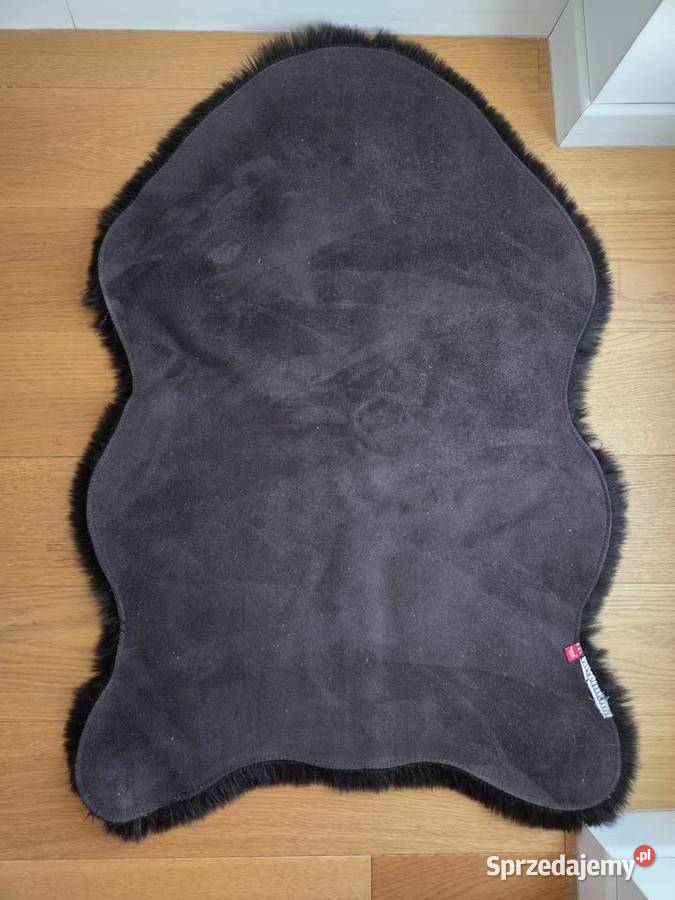 Czarny puszysty dywanik czarny Dywany i dywaniki Liszki