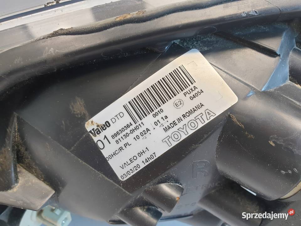 LAMPA PRAWA Toyota Aygo PRZEDNIA prawy przód lubelskie Rudka