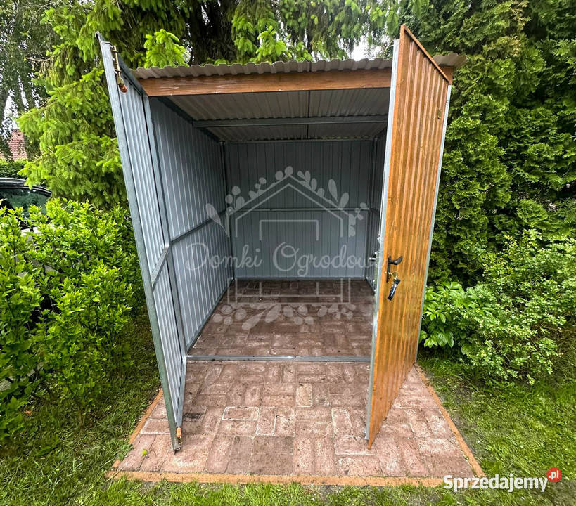 Schowek domek ogrodowy 18x25 drzwi drewnopodobny