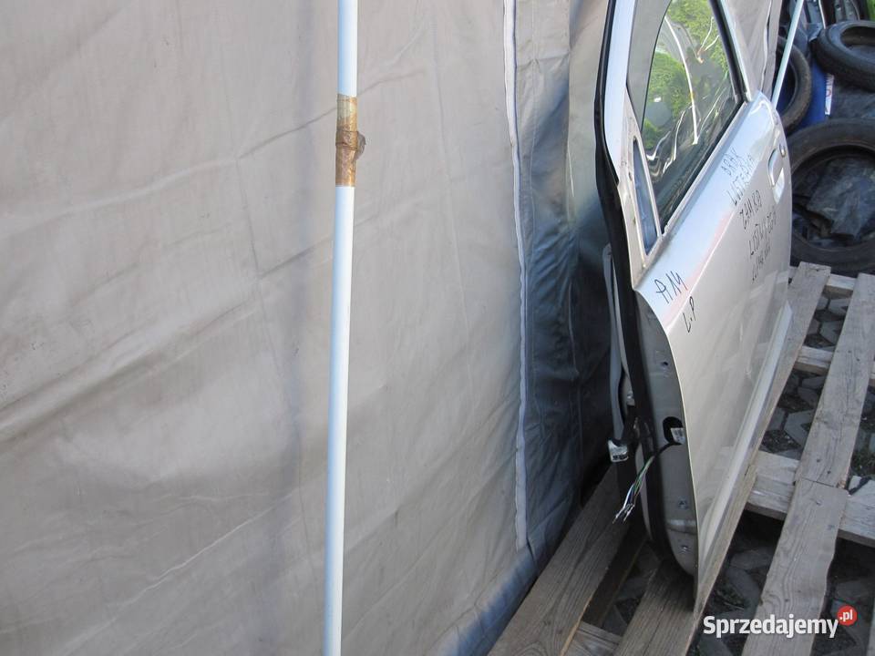 NISSAN PIXO 10r drzwi lewe przód świętokrzyskie