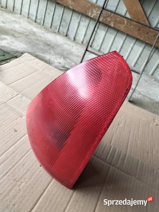 Renault Clio II 2 LAMPA TYŁ TYLNA PRAWA lampy tylne lubelskie Kamień-Kolonia