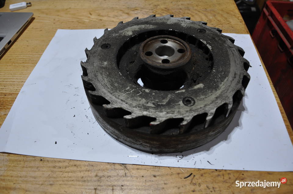 hatz e671 673 głowica cylindra Pozostałe Sierakowice