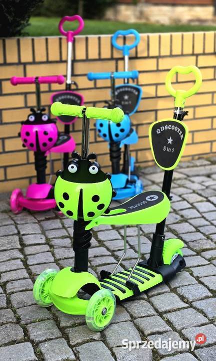 HULAJNOGA ROŚNIE Z DZIECKIEM ŚWIECĄCE KOŁA Zagnańsk sprzedam