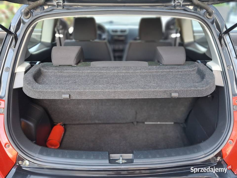 Suzuki Swift 12Club salon Polska pierwszy