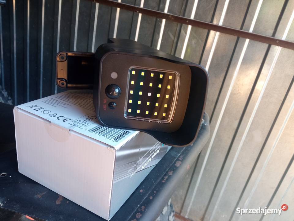 Atrapa kamery z funkcją lampy zasilaniem Myślenice sprzedam