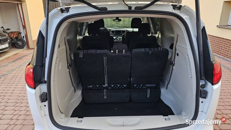 Chrysler Pacifica 36 GRAND CARAVAN 2022r 36 V6 garażowany Zarszyn