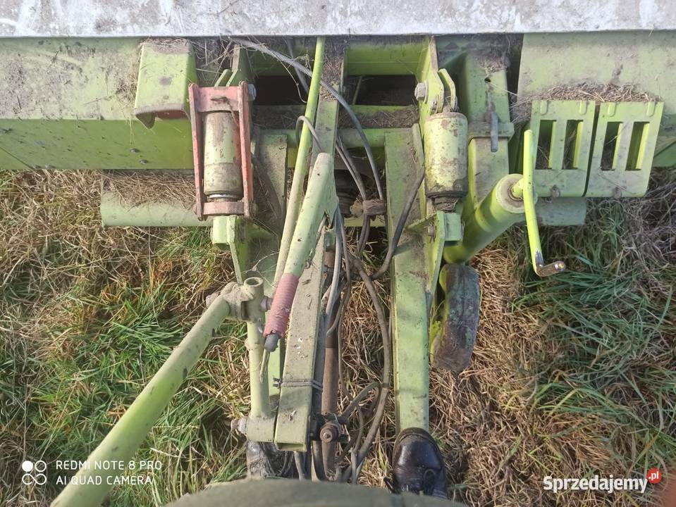 Przyczepa samozbierająca Claas K28 nieuszkodzony Przyczepy rolnicze