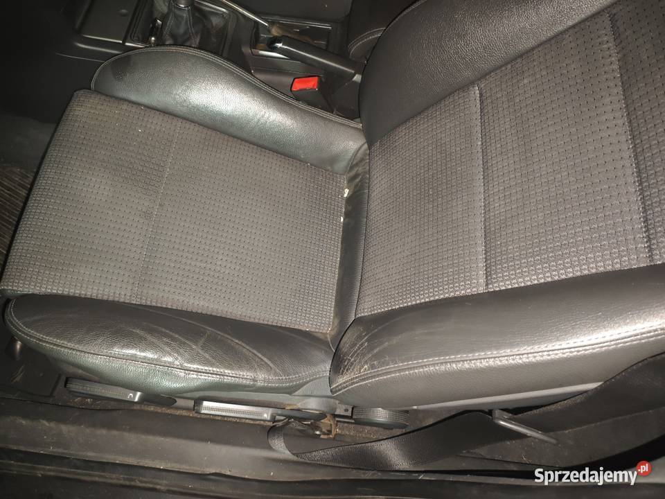 Fotele Vectra c kombi sprzedam