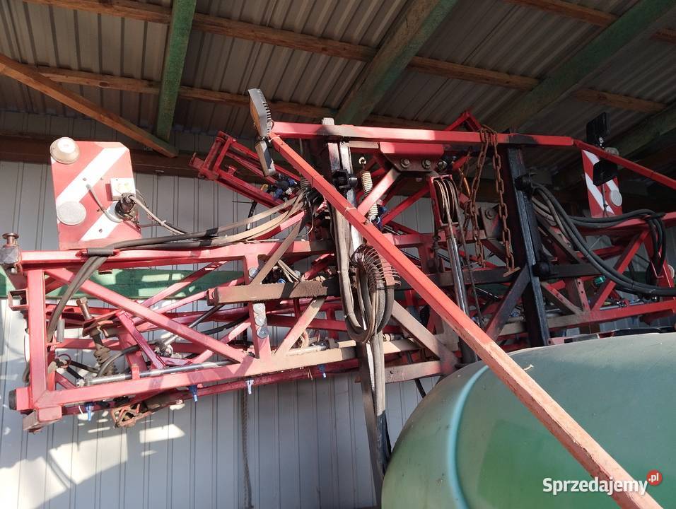 Opryskiwacz krukowiak apollo Uchanie