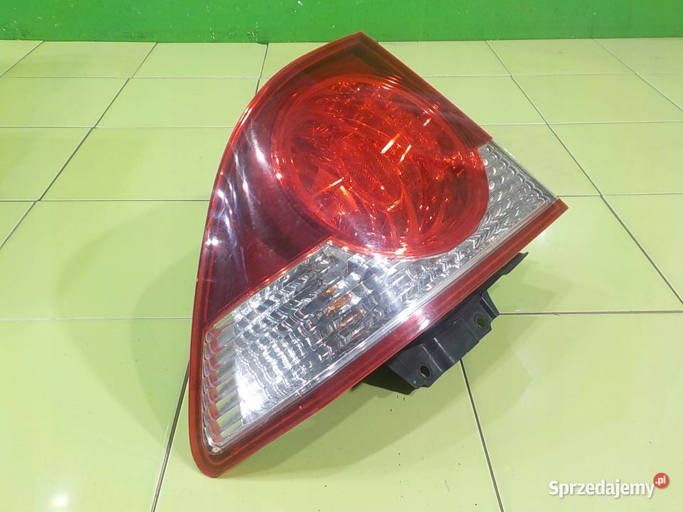 CIVIC VIII 07r SEDAN 4D lampa lewa tyl Suków