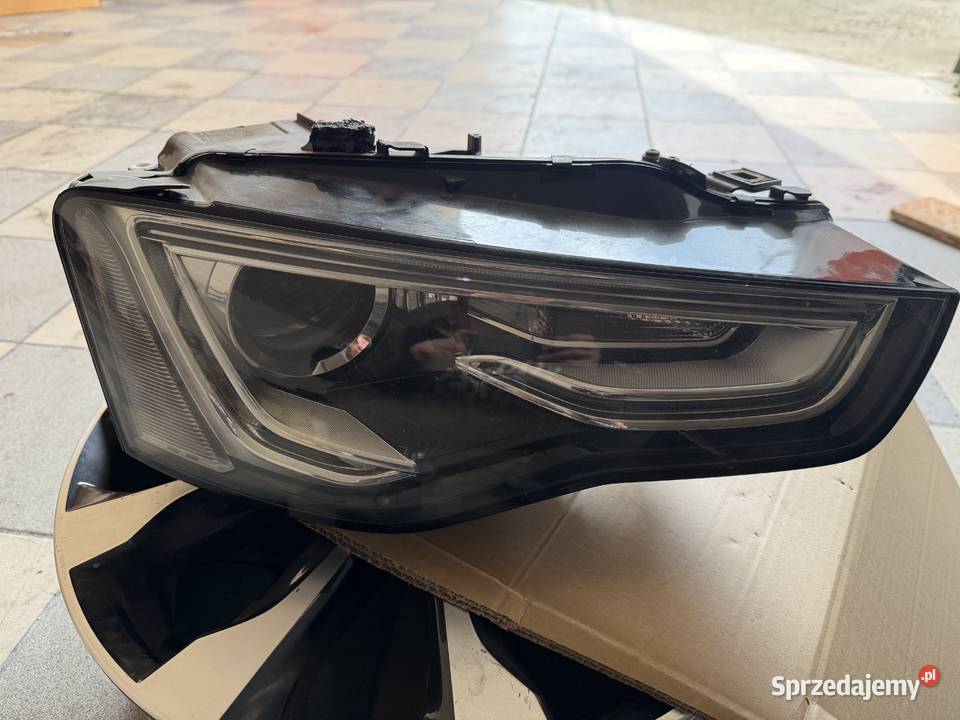 reflektor a5 b8 lift uszkodzony
