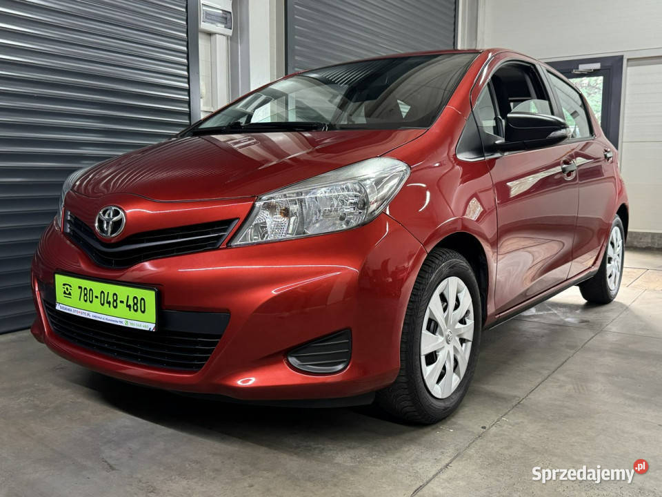 Toyota Yaris 48tyśkm stan perfekt bezwypadkowa benzyna sprzedam