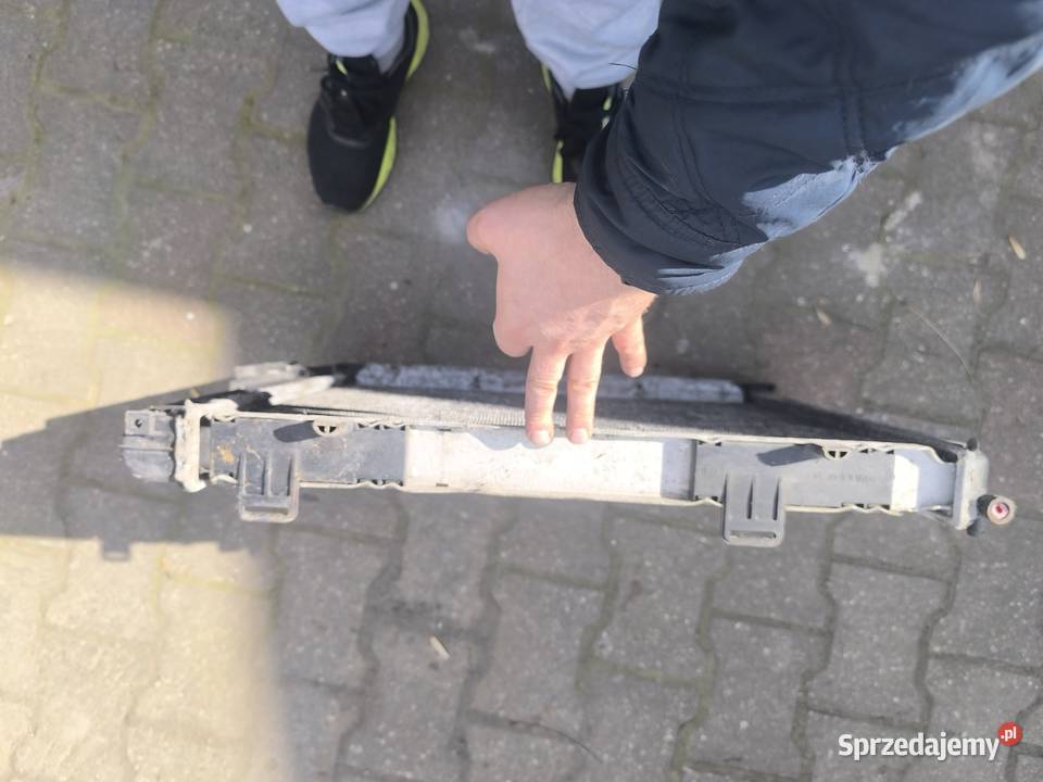 Chłodnica wody Mercedes w 202 Kock