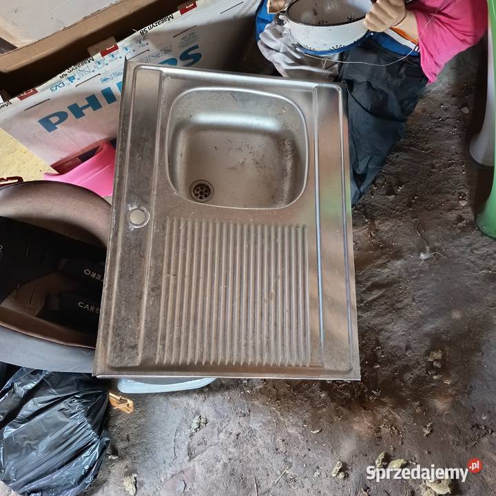 Zlewy toaleta bojler elektryczny maly