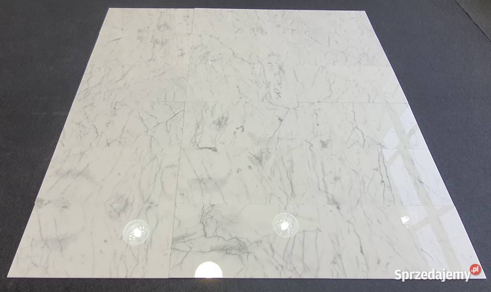 Marmur Statuario płytki podłogowe z kamienia Bielawa