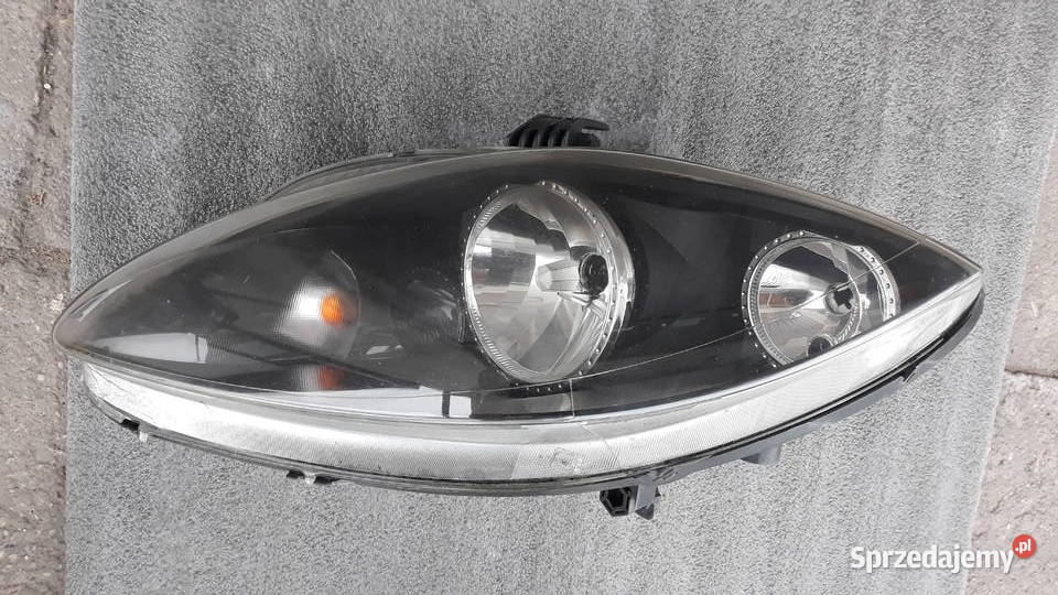 Seat Altea przednia lewa lampa wielkopolskie Bukownica