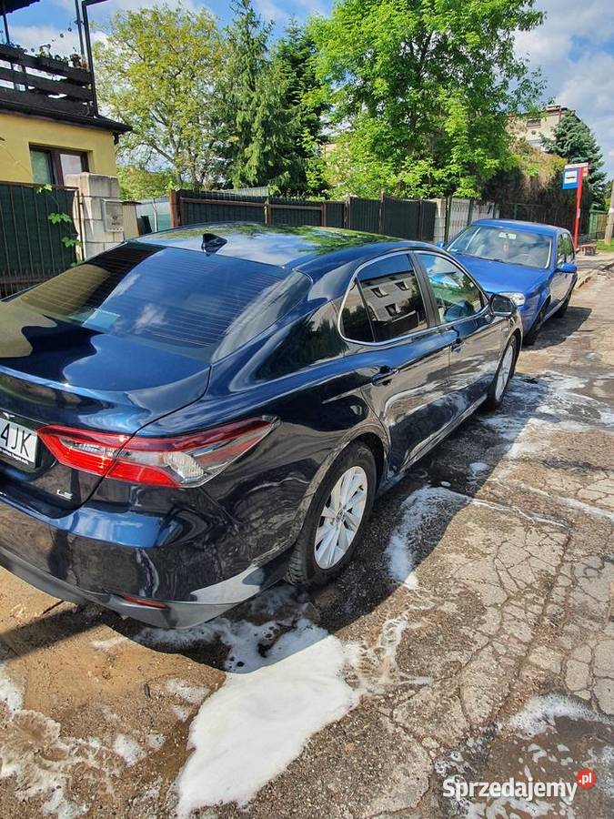 Toyota camry 25 LE Rok produkcji 2021 Radom
