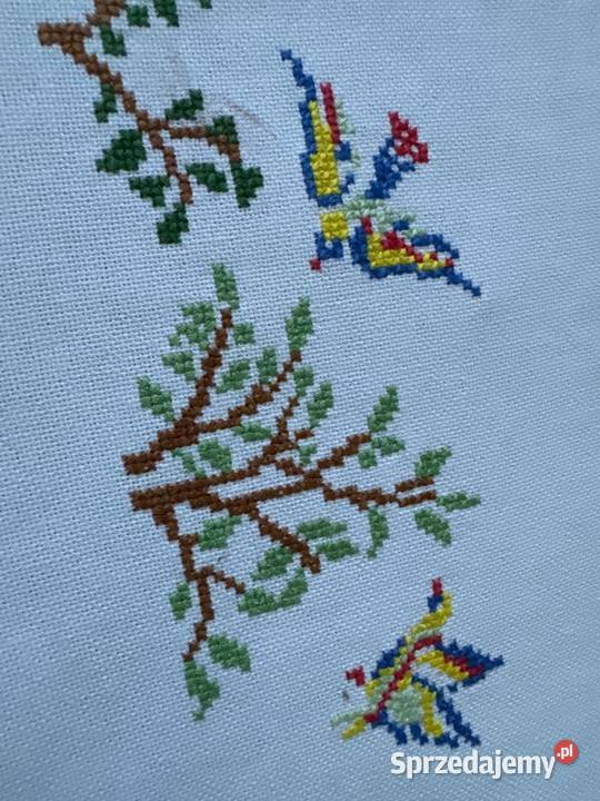 obrus ręcznie haftowany ptaki rękodzieło biały Zabrze