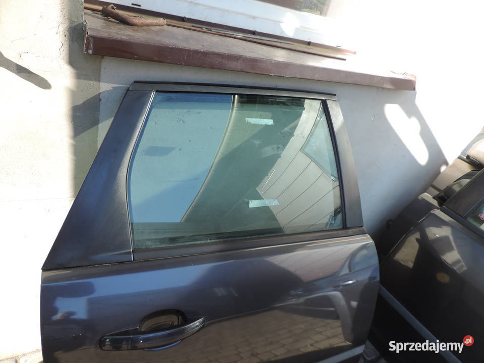 FORD FOCUS MK2 KOMBI DRZWI PRAWY TYŁ KOLOR H4 Nowy Sącz