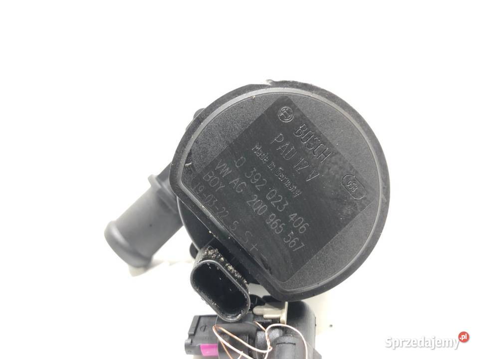 DODATKOWA POMPA WODY VW GOLF VII 2Q0965567 15 sprzedam