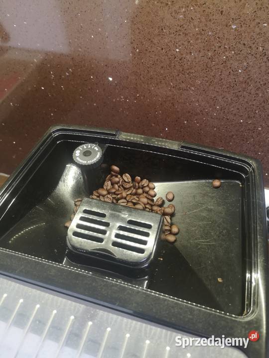 DeLonghi Dynamica CZARNY 1450W EKSPRES Warszawa