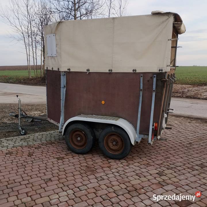 Przyczepka do przewozu konikonia bydła Opatów
