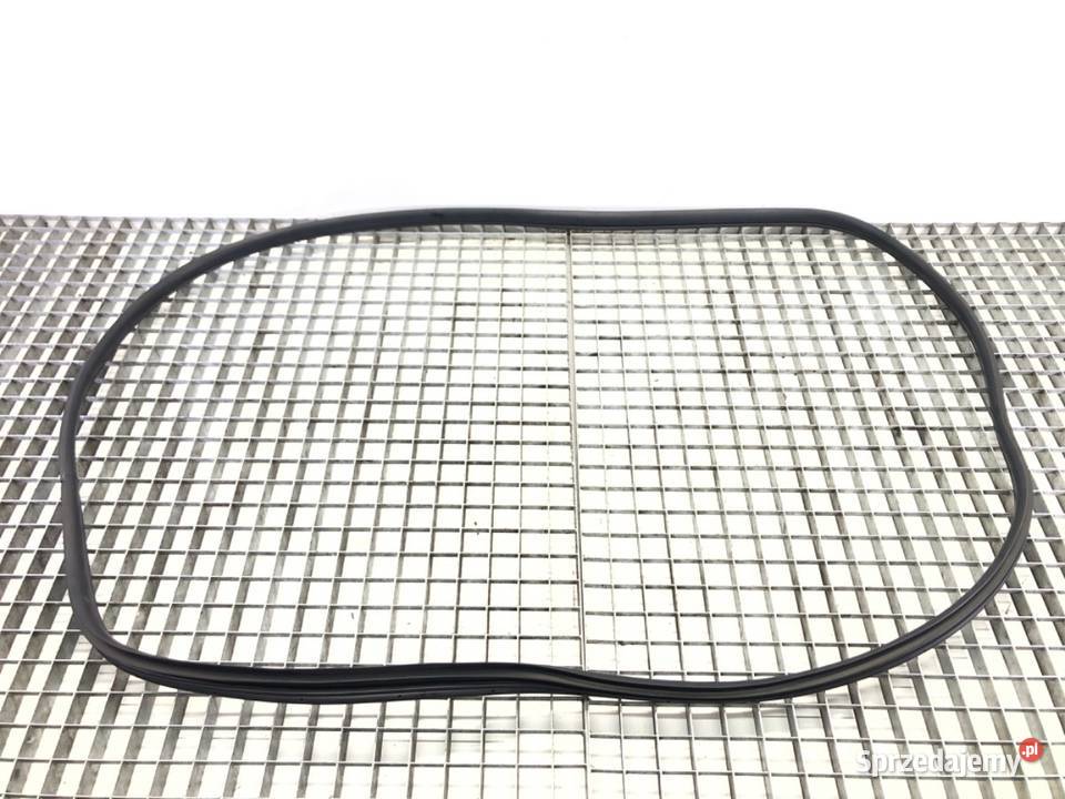 USZCZELKA DRZWI PRZÓD PRAWA HYUNDAI i30