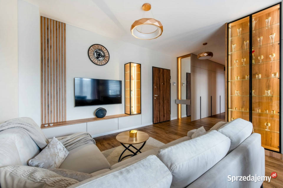 Nowe wykończone 3 pok o pow 61 m2 loggia