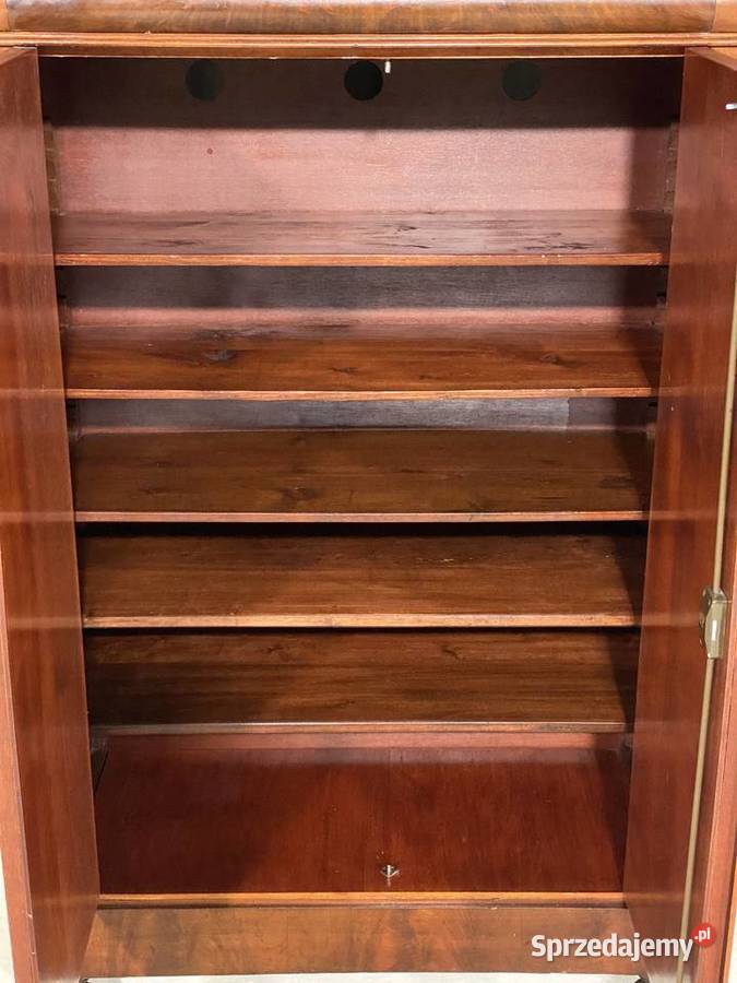 Mahoniowa bieliźniarka w stylu Biedermeier Meble Gryfice