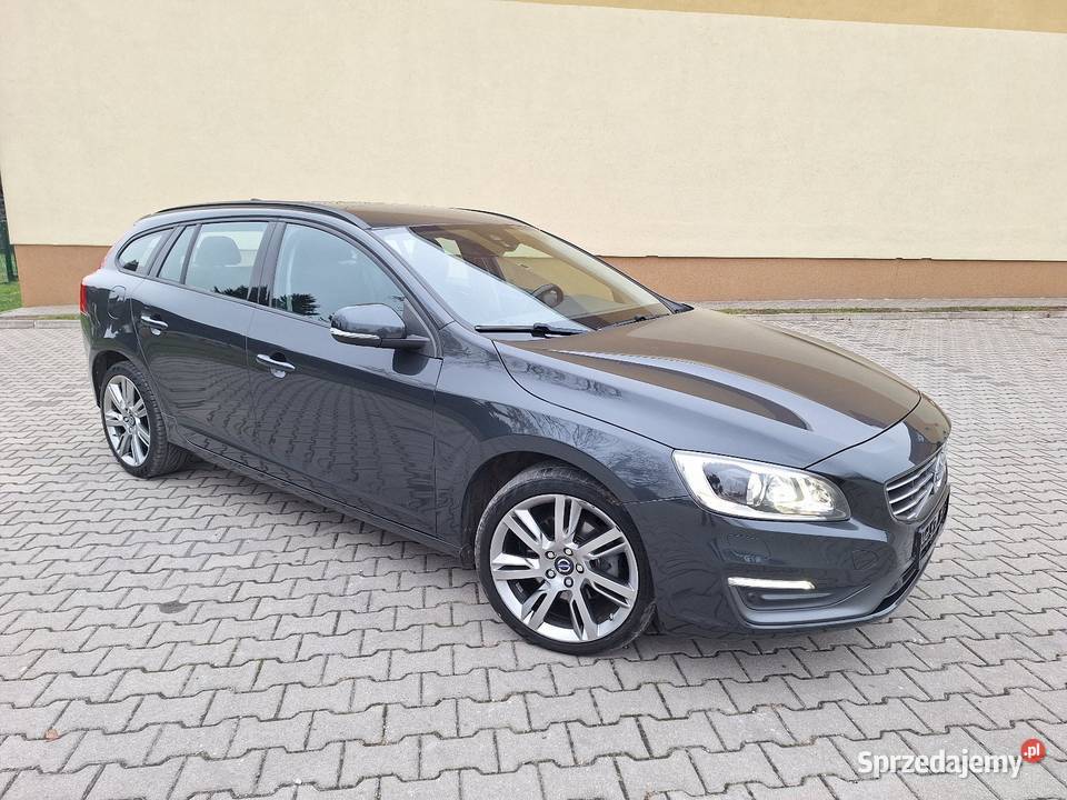 Volvo V60 ksenony 160 20 D3 5 cylindrów V60 Zamość