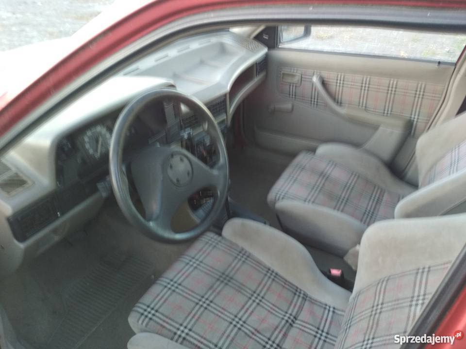 opel kadett 16B Automat unikat Leszczany