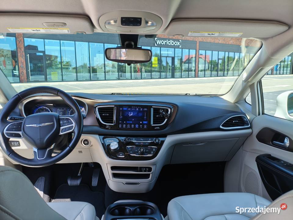 Chrysler Pacyfica skórzana tapicerka