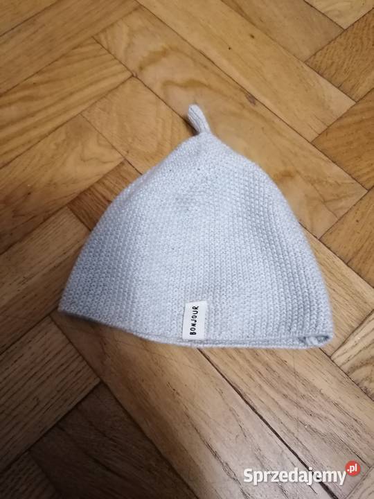 Czapka na 06 miesięcy