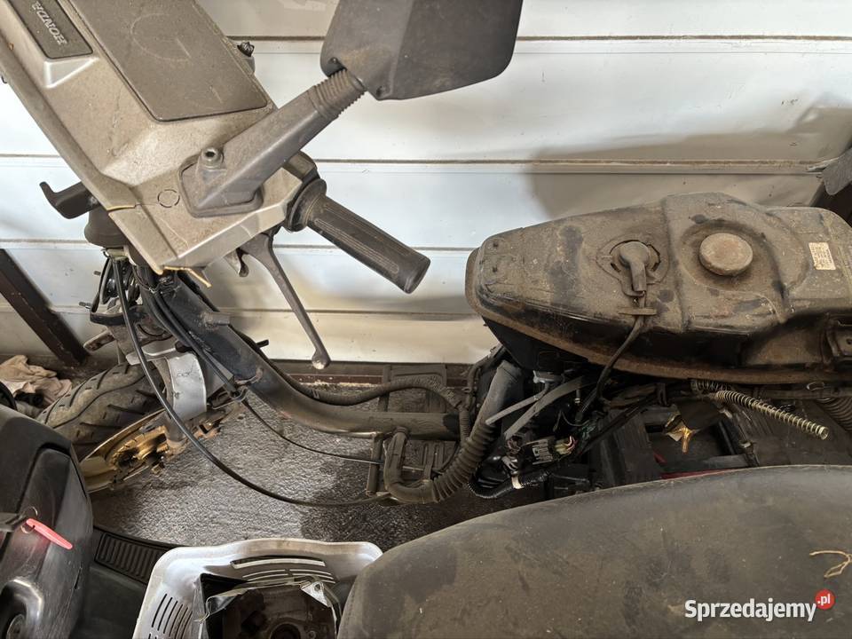 Honda lead 125 1988r zarejestrowana