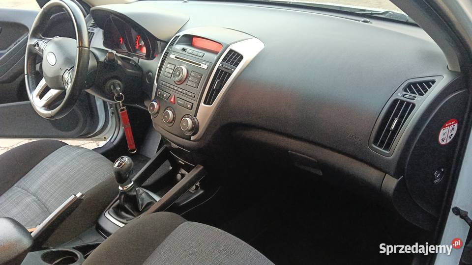 Kia ceed coupe Alwernia