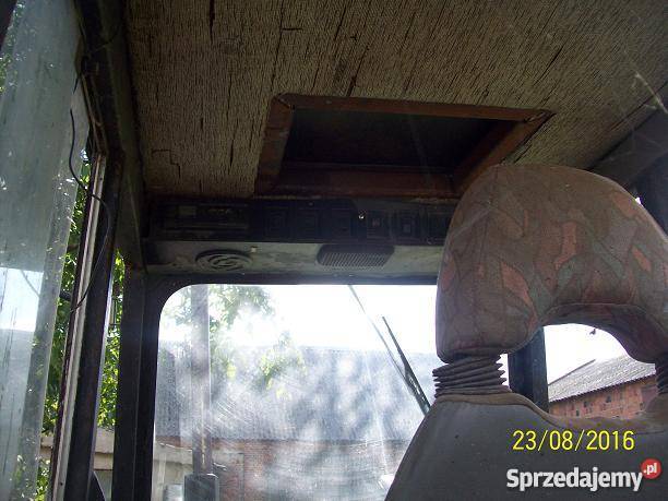 ciągnik rolniczy leyland 272 to samo co case Poladowo sprzedam