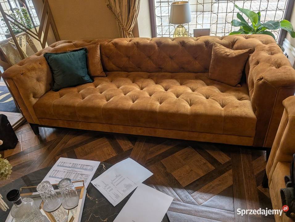 Używany komplet wyposażenia strefy recepcji Skórzewo