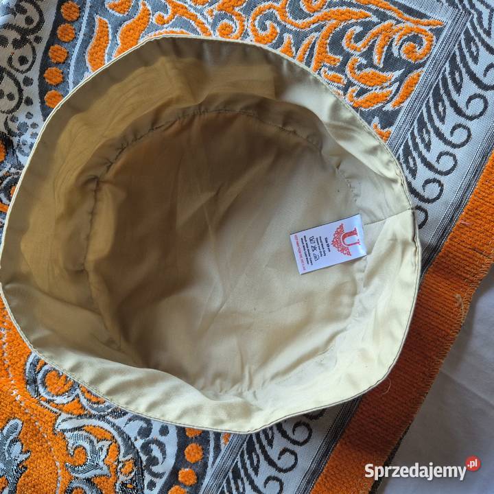 Dywanik do modlitwy muzułmanina islam dywanik Brzesko