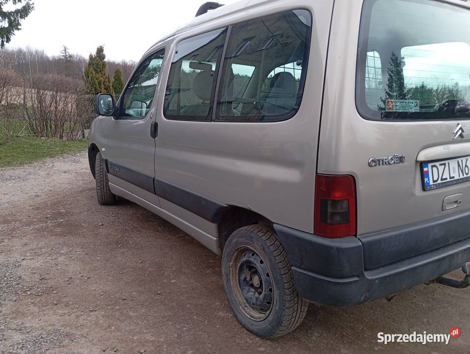 Citroen Berlingo 19d 5osób hak klima poduszka powietrzna dolnośląskie Wałbrzych