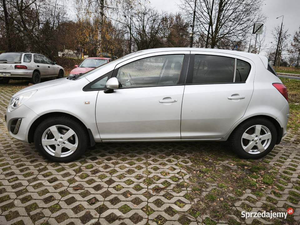 Opel Corsa 13 CDTI światła przeciwmgielne lubelskie