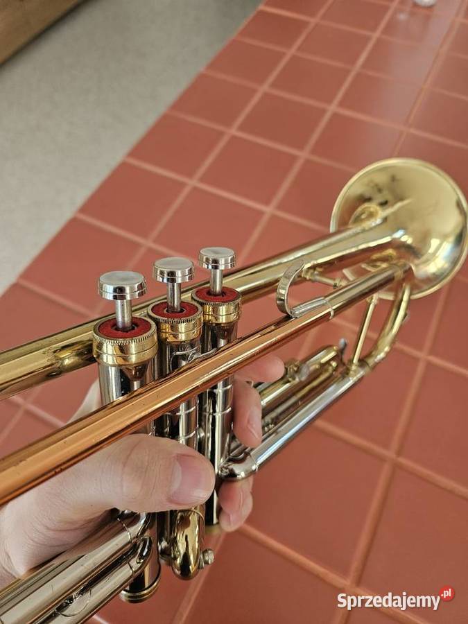 Trąbka Conn Victor 6B super stan Instrumenty dęte mazowieckie Warszawa