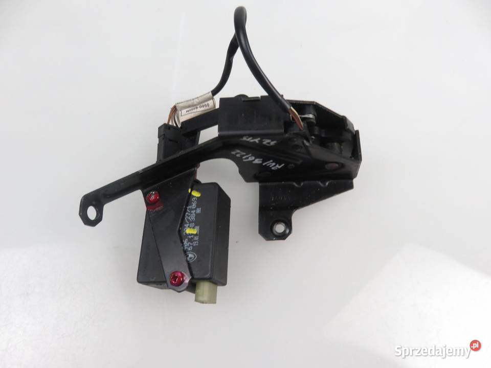 ZAMEK SZYBY KLAPY BMW 5 E39 8384069 8238469