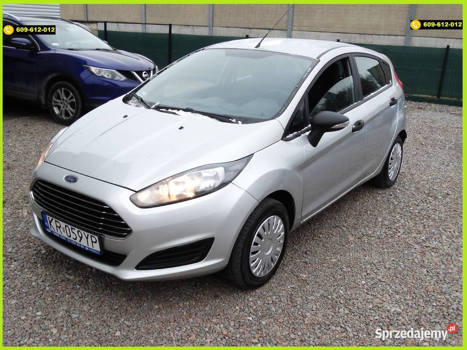 Ford Fiesta mk7 lift Wypożyczalnia wynajem Przebieczany wynajem pojazdu