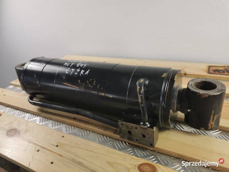Siłownik wychyłu łyżki Manitou MLT 845