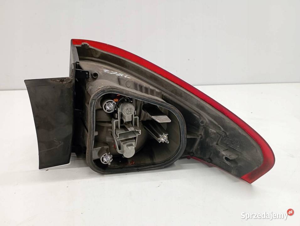 LAMPA TYŁ LEWA 5D HB 7S7113405A Ford Mondeo Mk4 Rok produkcji 2007 Lampy tylne